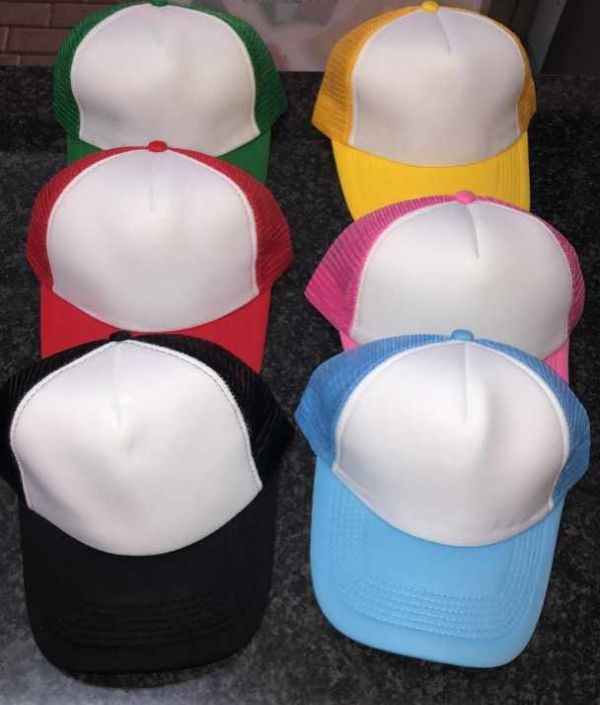 Caps