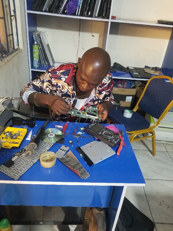 Computer repair and services