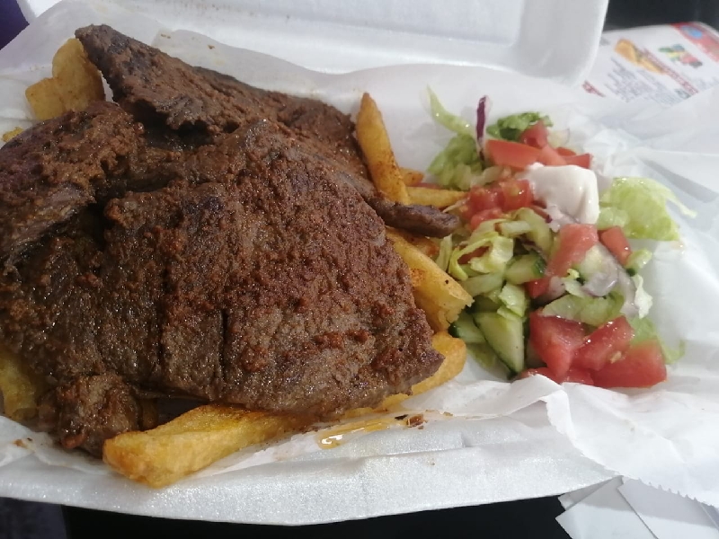 Steak & chips with salad