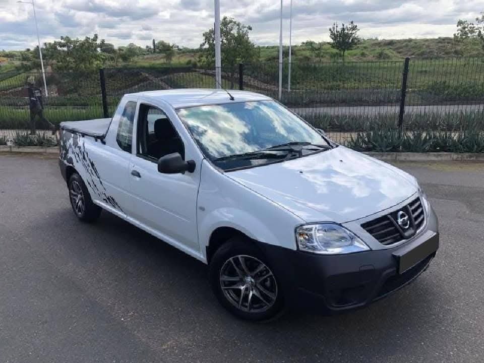 2021 Nissan NP200 1.5dCi Safety Pack R 42 .000